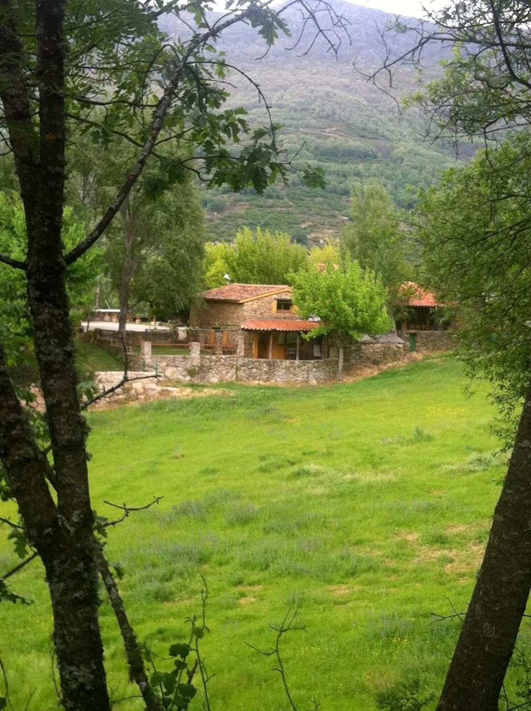 La Caseria Navaconcejo Luaran gambar