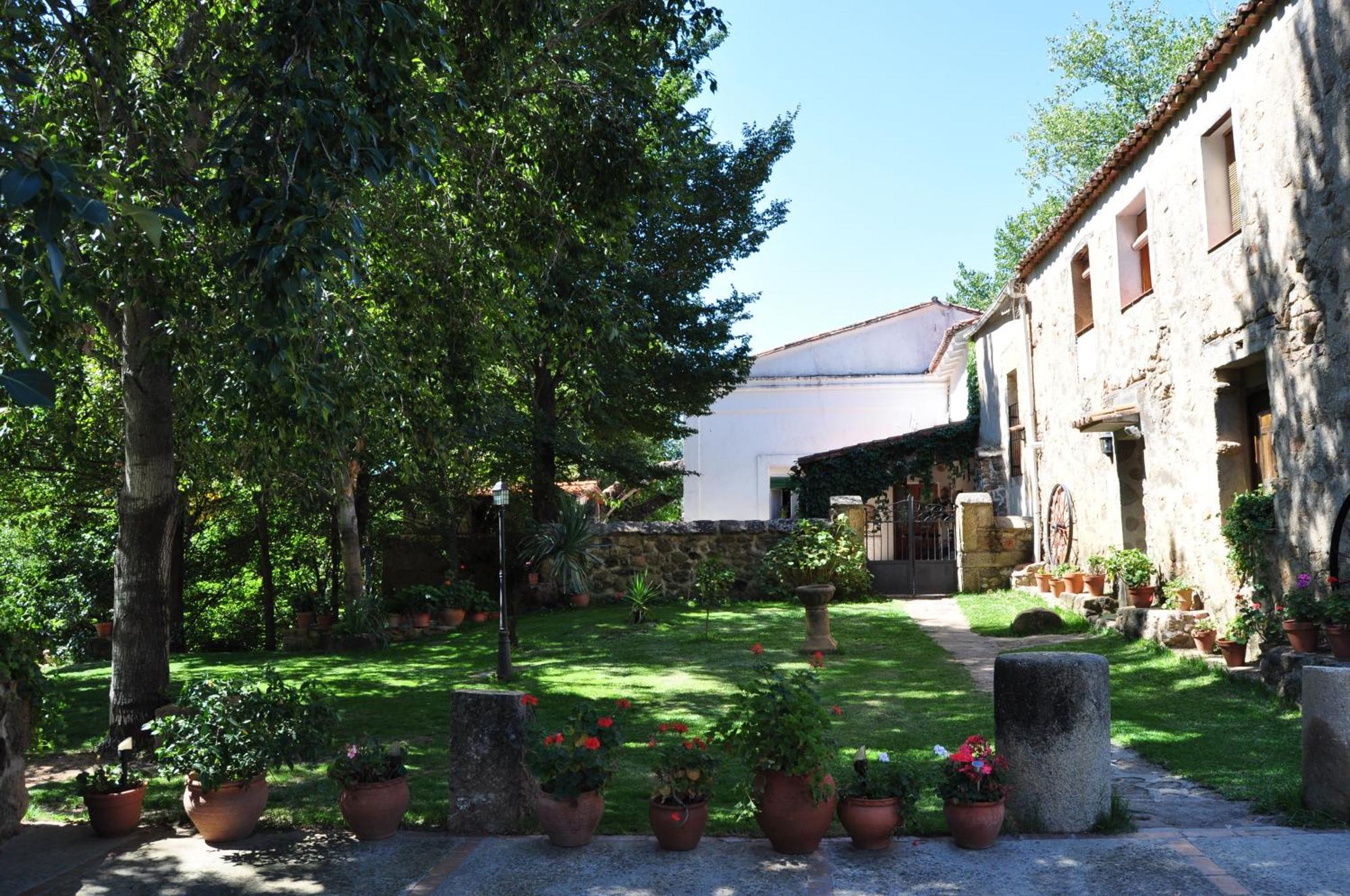 La Caseria Navaconcejo Luaran gambar
